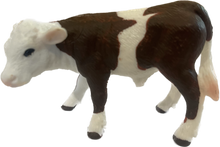 Load image into Gallery viewer, Cattle - Simmental Calf No 3 - Country Toys