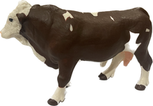 Load image into Gallery viewer, Cattle - Simmental Bull - Country Toys