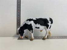 Load image into Gallery viewer, Cattle - Friesian Bull - Collecta
